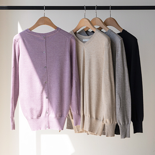 [valyou] Soft Touch Button Line V Knitwear