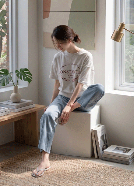 [Special Sale] Con Lettering Short-sleeve sweatshirt Korea