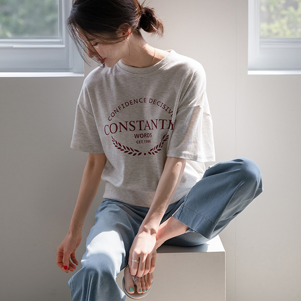 [Special Sale] Con Lettering Short-sleeve sweatshirt