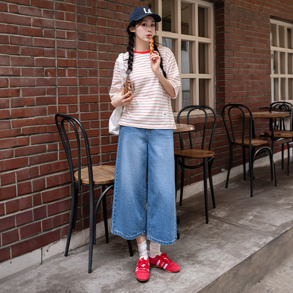 Brave Patch Horizontal Striped Short-sleeve T-shirt