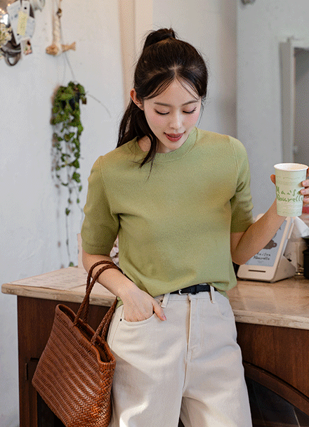 Course Round Short-sleeve Knitwear Korea