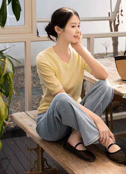 Hug V Short-sleeve Knitwear Korea