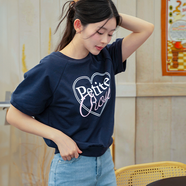 Rose Incision Short-sleeve Sweatshirt