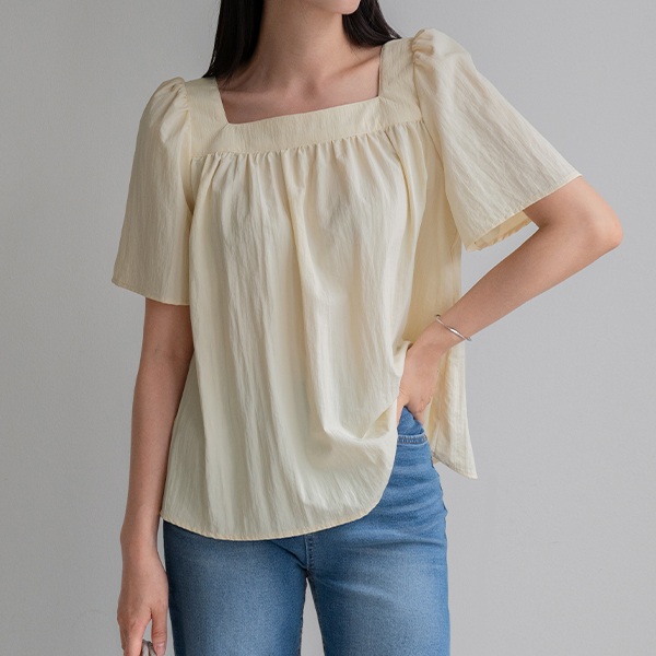 Sweet Shirring Square Blouse