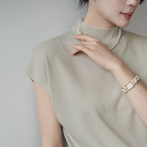 Grace Half-Turtleneck Raglan Knitwear