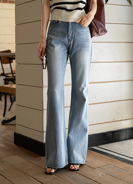 Brush Loose Boot Cut Denim Pants Korea