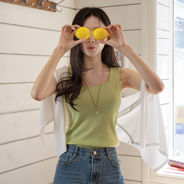 Easy Square Knitwear Sleeveless shirts