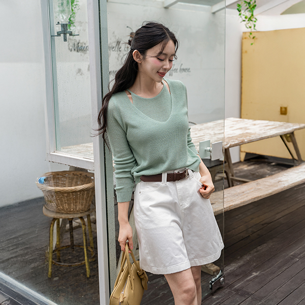 Slim Layered V Knitwear