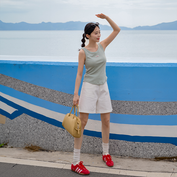 위드 유넥 Labels Sleeveless shirts T-shirt