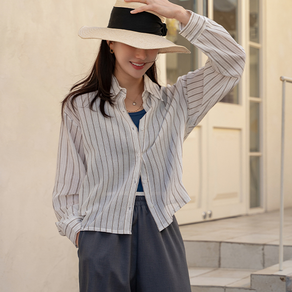 Stripe Flatter Linen Shirt