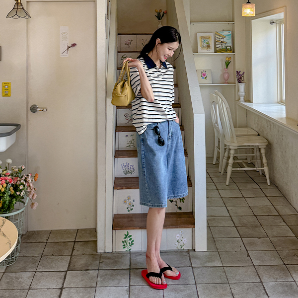 오버 horizontal striped Collar Short-sleeve T-shirt