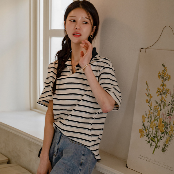 오버 horizontal striped Collar Short-sleeve T-shirt