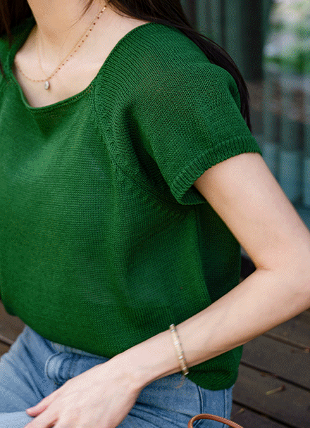 베터 스퀘어 Short-sleeve Knitwear Korea