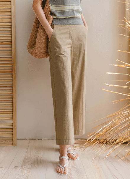 Rustling Ice Banding Capri Pants Korea