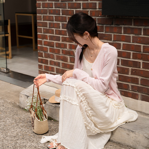 Raglan Boucle Embroidery Cardigan