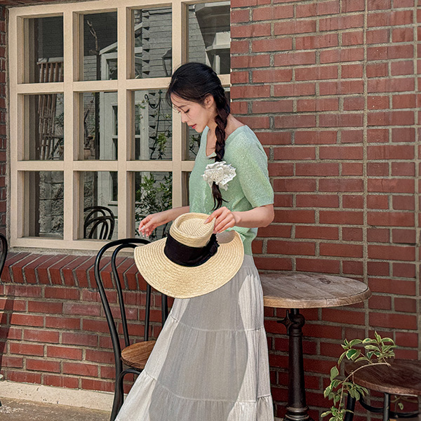 Boucle Linen V-neck Short-sleeve Knitwear