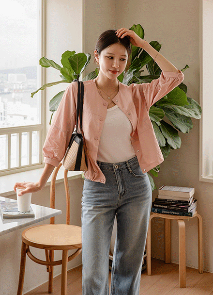 3rd Tier Incision Single Layer 3/4 sleeve Jacket Korea