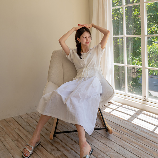 [valyou] 실루엣 string Blouse