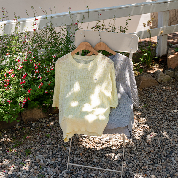 Ade Twiddle Round Half Knitwear