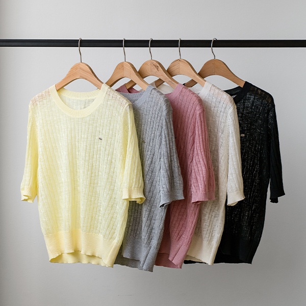 Ade Twiddle Round Half Knitwear