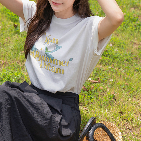 Flower Printed Over Short-sleeve T-shirt