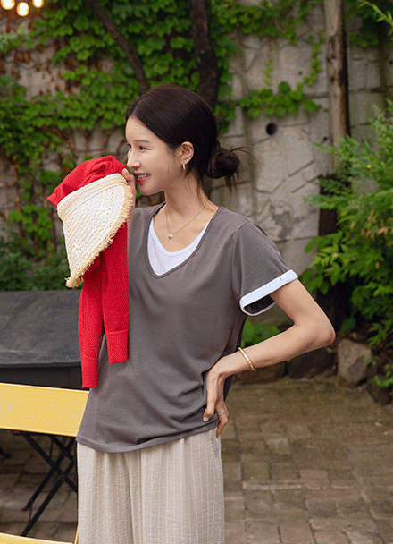 U-Neck Layered Short-sleeve T-shirt Korea