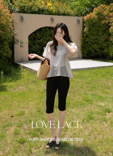 Love Lace Puff Short-sleeve Blouse Korea