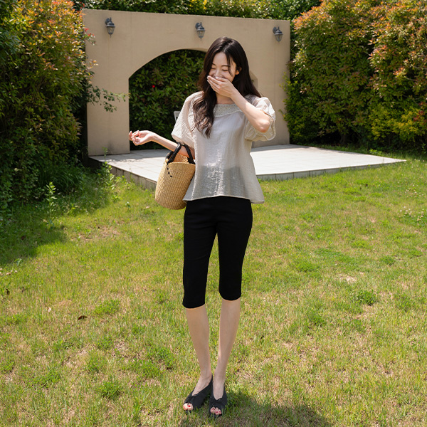 Love Lace Puff Short-sleeve Blouse