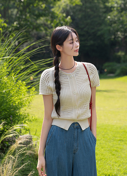 Rosé Skasi Short-sleeve Knitwear Cardigan Korea