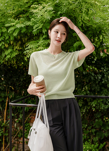 Lyocell Holgament Round Short-sleeve Knitwear Korea