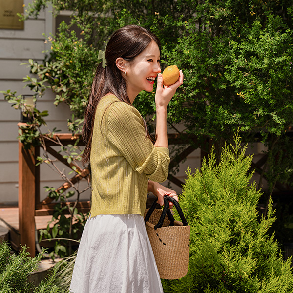[valyou] Back Button Skacy Summer Knitwear