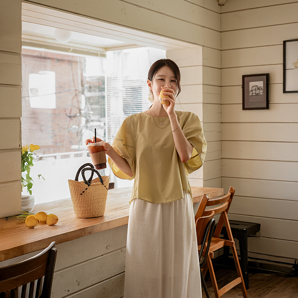 Balloon Round Sleeves Shirt Blouse
