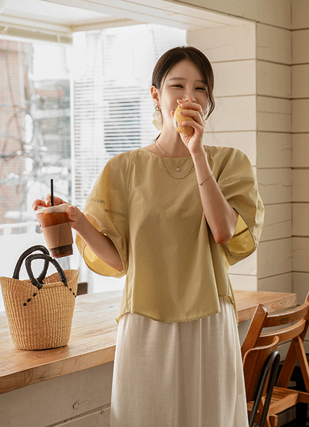 Balloon Round Sleeves Shirt Blouse Korea