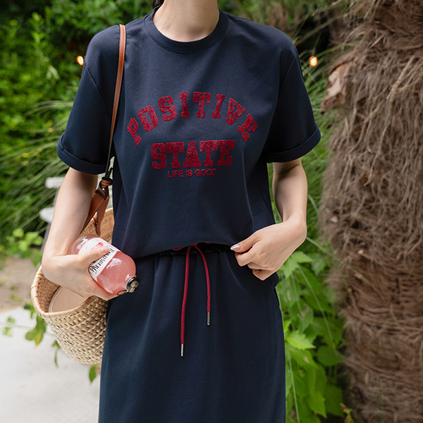 Red Point Short-sleeve Skirt Set