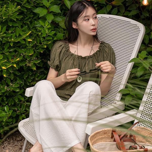 포인티 셔링 Short-sleeve Blouse