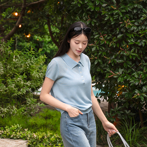 Linen Collar 엠보 캡소매 Knitwear