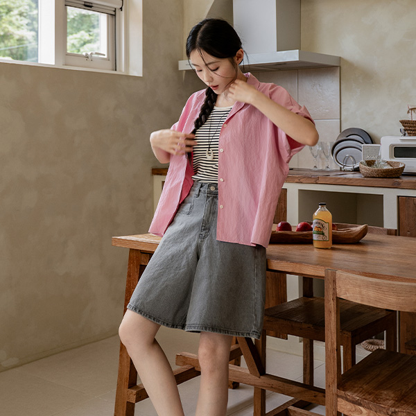Silhouette Pocket Back Banding Denim Shorts