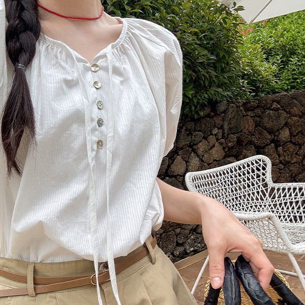 Porky Mother-of-pearl Short-sleeve Blouse