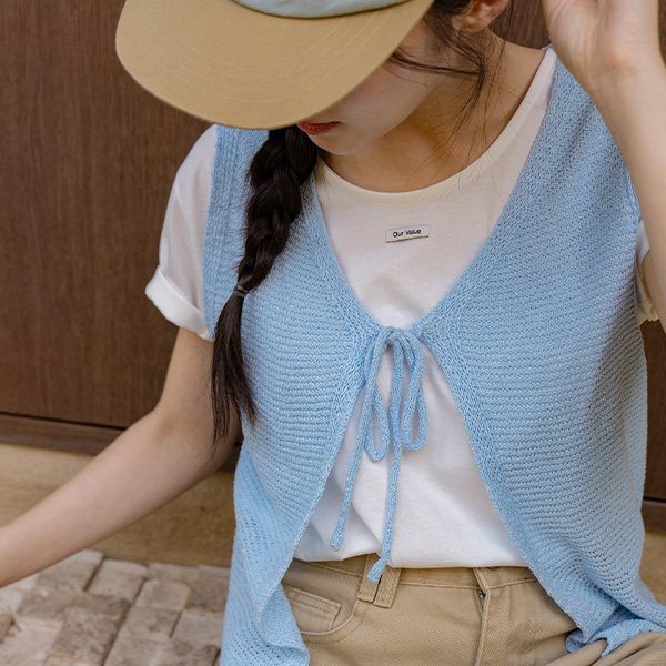 [valyou] Air Labels U-Neck T-shirt