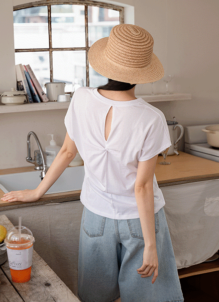 Back Point Modal Twist Short-sleeve T-shirt Korea