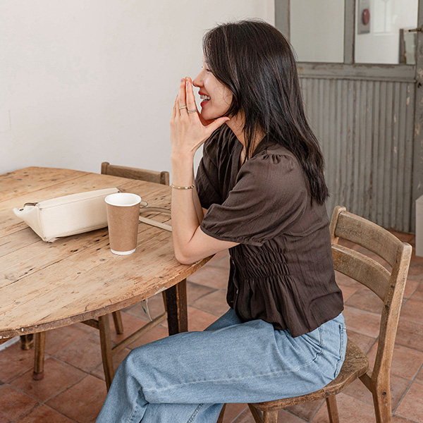 Leviathan Shirring Puff Blouse