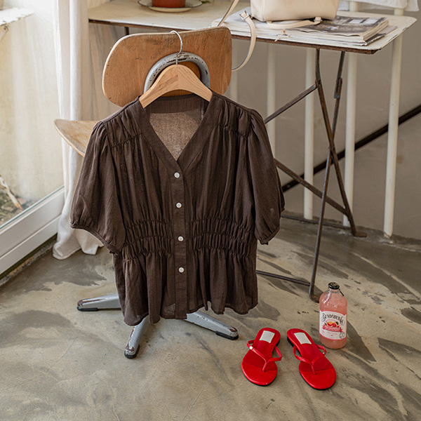 Leviathan Shirring Puff Blouse