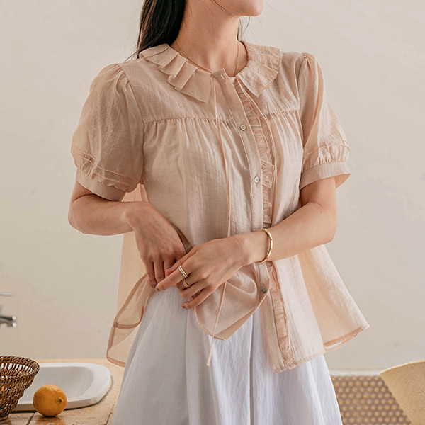 Airin Pleats Ribbon Blouse