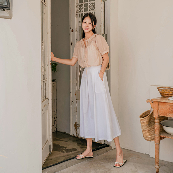 Airin Pleats Ribbon Blouse