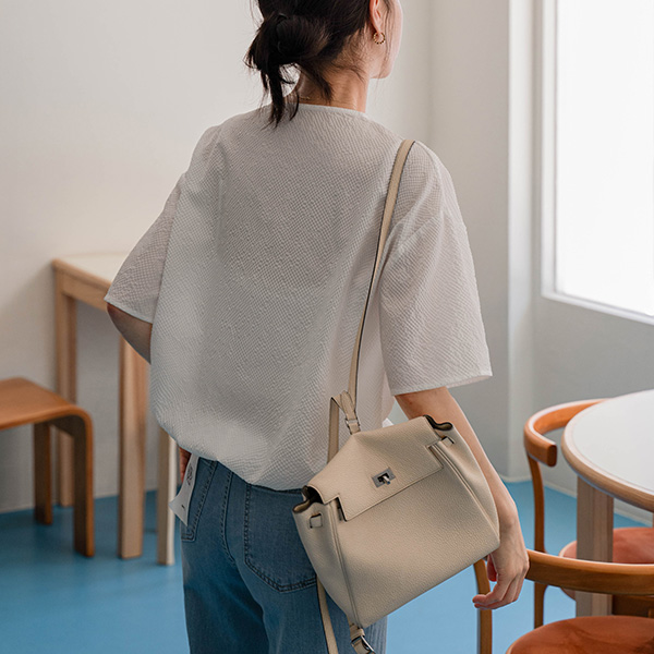 Panini Frill Short-sleeve Blouse
