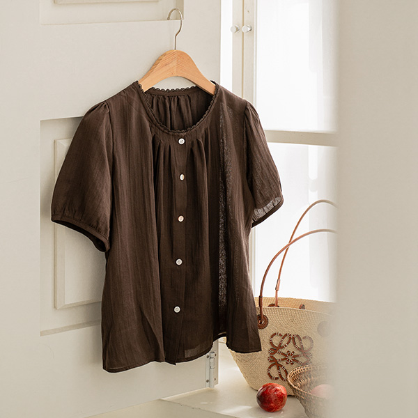 Melt Pintuck Lacey Blouse
