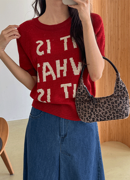 It’s Lettering Color Matching Raglan Short-sleeve Knitwear Korea