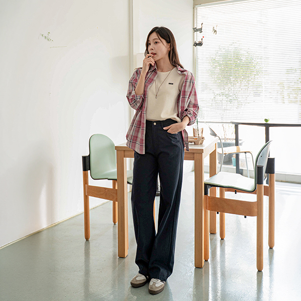 Betty Cotton Semi-wide Banding Pants
