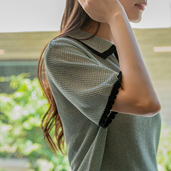 Lace Open Collar Short-sleeve Knitwear
