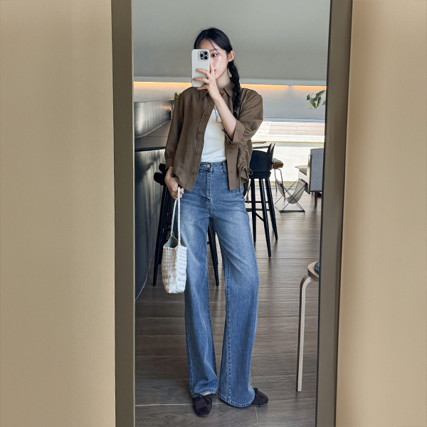 사이드 셔링 퍼프드 3/4 sleeve Shirt